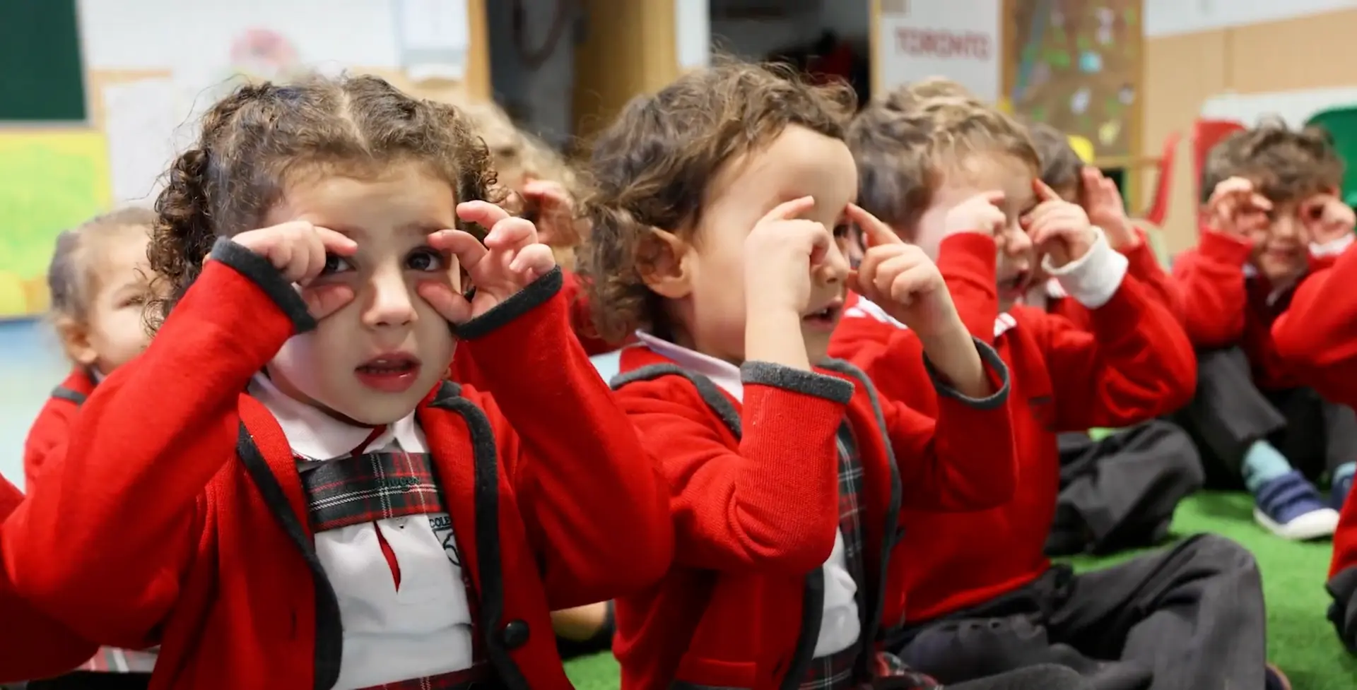 Alumnos de LOGOS International School